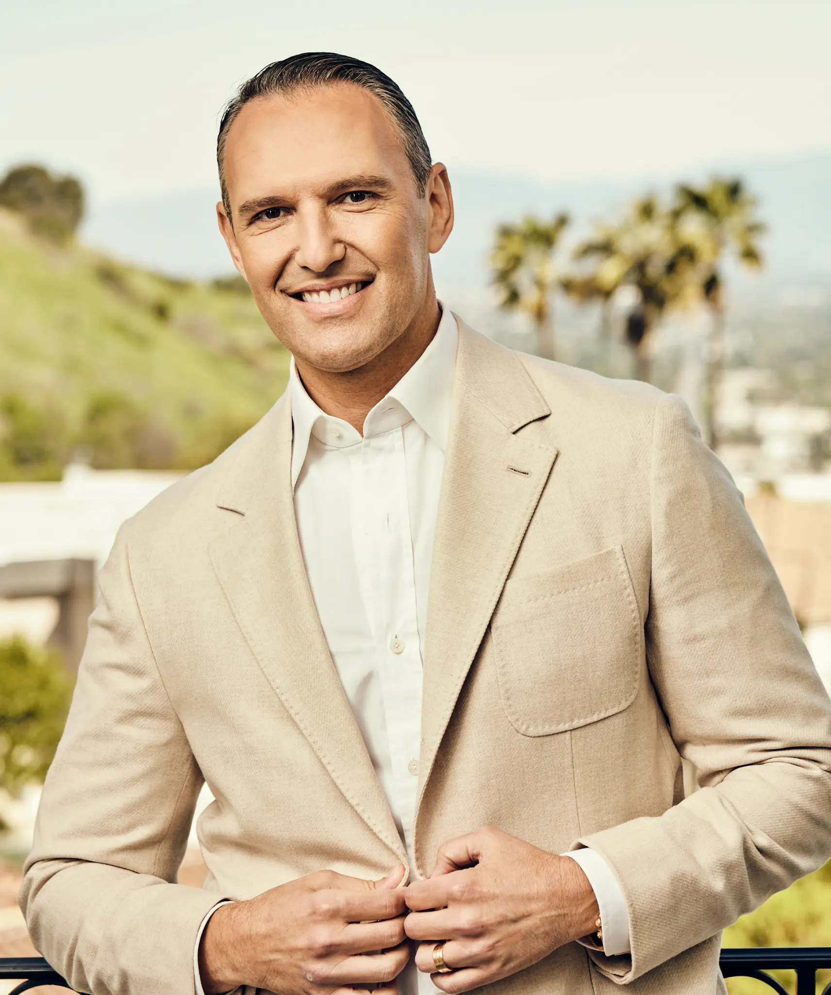 Dr. Glosman, cosmetic dentist in Beverly Hills